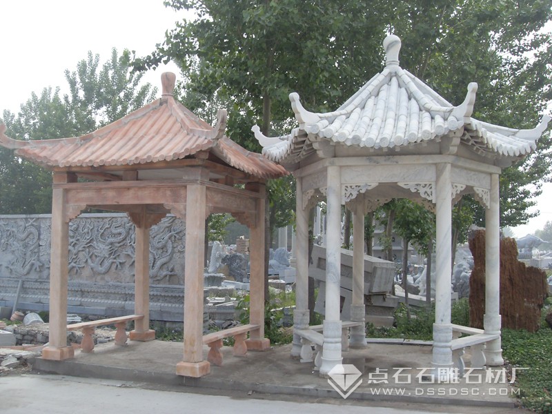 晚霞紅石涼亭 草白玉石涼亭