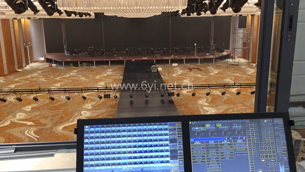 東莞搜于特舞臺燈光項目