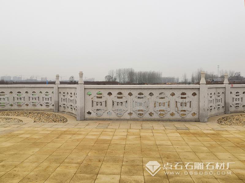 創(chuàng)意圓弧形花崗巖石材橋欄桿