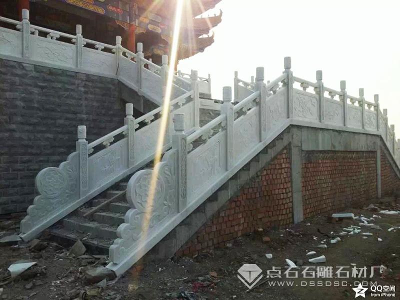 漢白玉石護(hù)欄