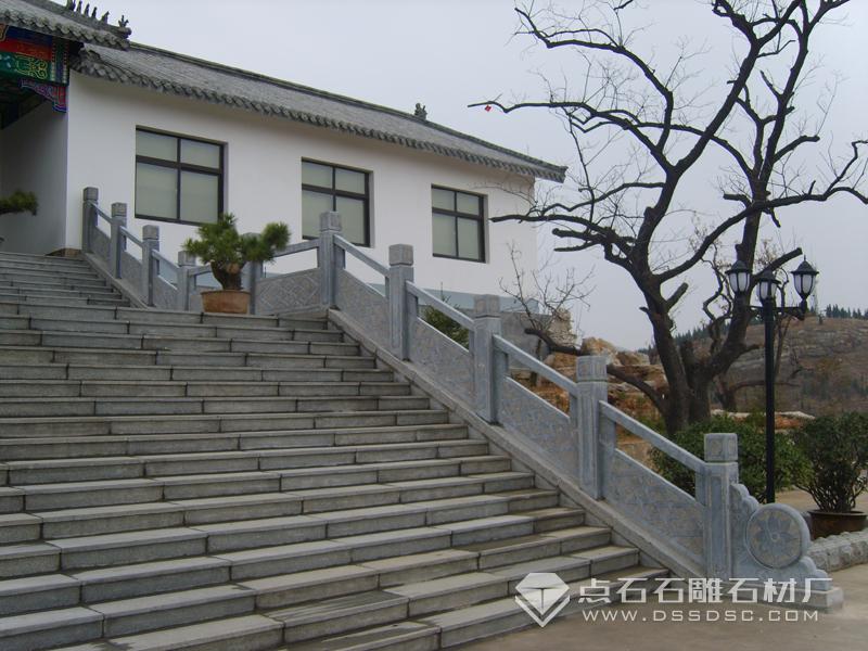 石護欄 石欄板安裝的效果 石護欄 石欄板安裝的效果